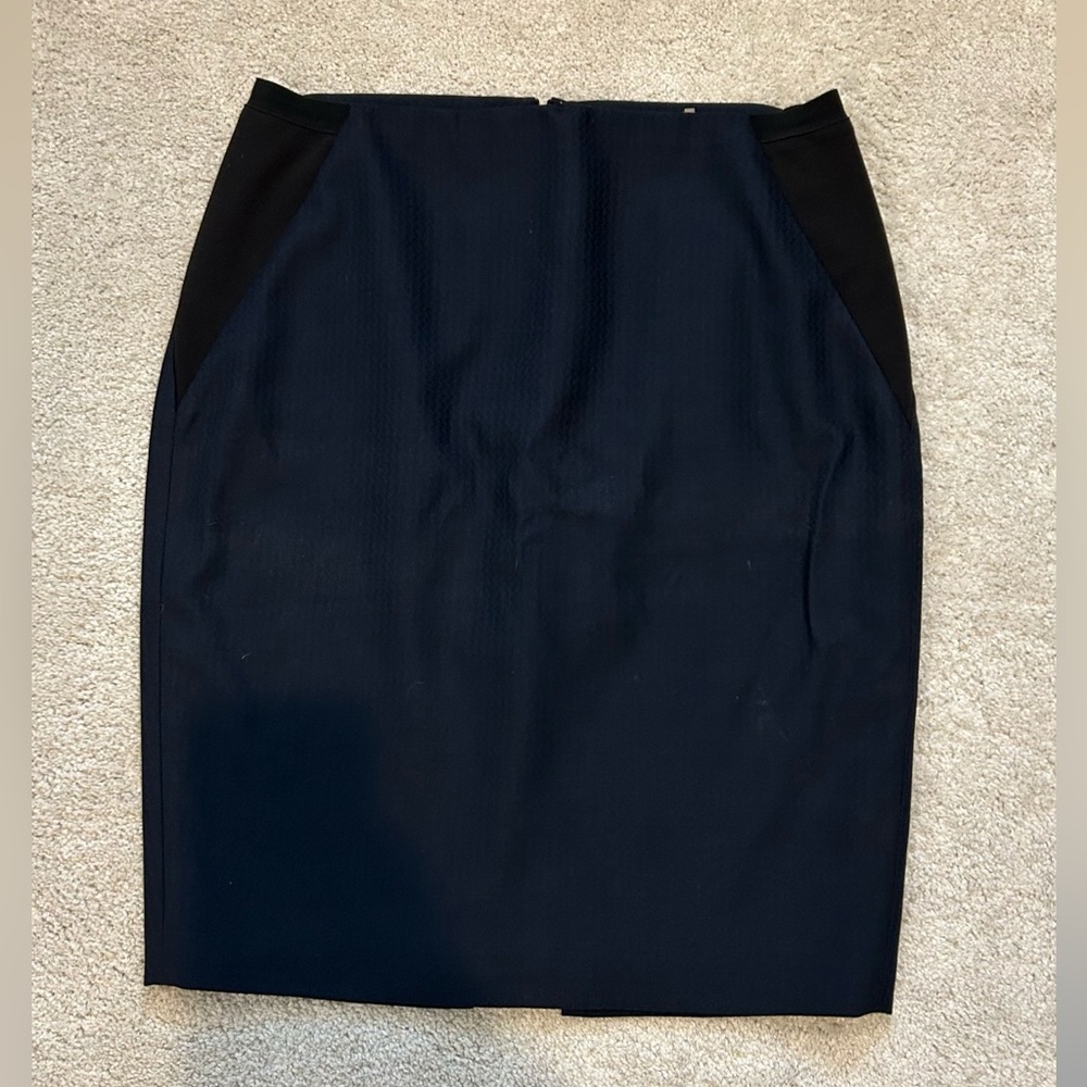 Tahari Navy and Black Pencil Skirt